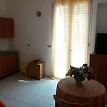 Lory Bed & Breakfast Ugento