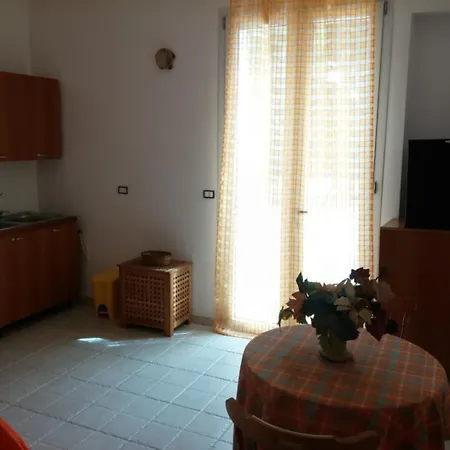 Lory Bed and breakfast Ugento