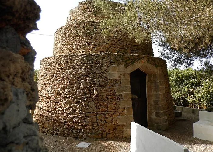 לינה וארוחת בוקר Lory *