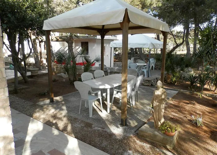 לינה וארוחת בוקר Lory